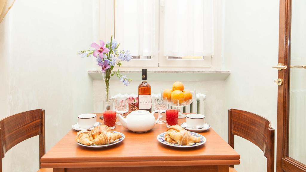 Domus Minervae Apartment Roma Phòng bức ảnh